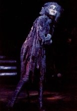 Laurie as Grizabella