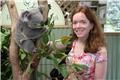 Featherdale Wildlife Park: Posing with a koala