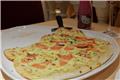 Hello Kitty Bistro Bianco salmon cream pizza